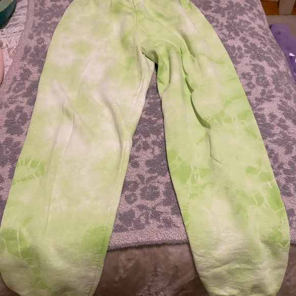 Lime green Tie dye sweat pants - Picture 1 of 4